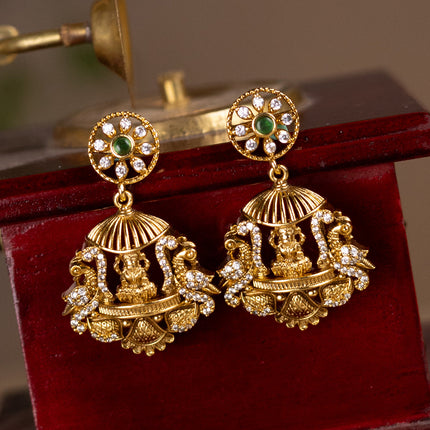 Collection image for: Antique Earring