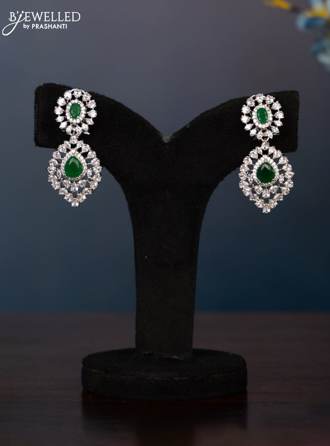 Zircon necklace two layer in floral design with green stones