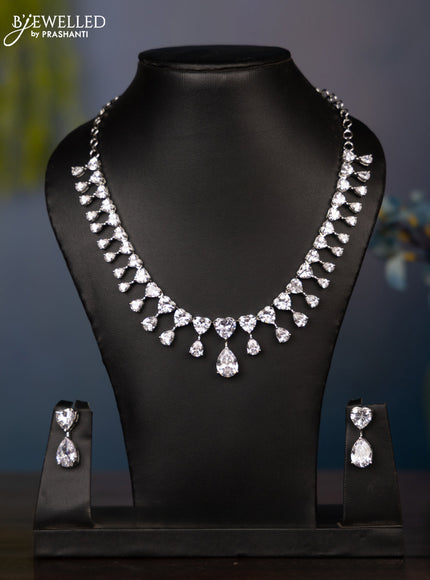 Zircon necklace tear drop design with combination of small and big stones