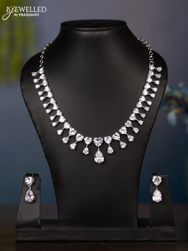 Zircon necklace tear drop design with combination of small and big stones