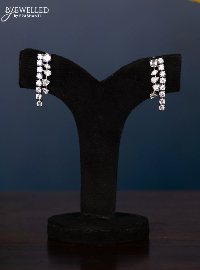 Zircon necklace four layer arranged in ascending order