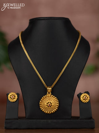 Antique chain with ruby stones pendant