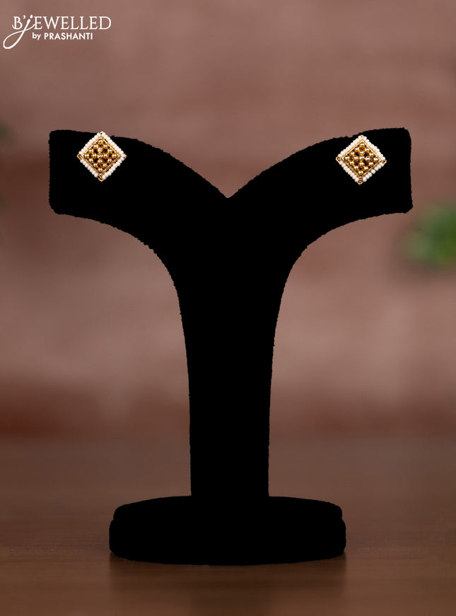 Antique chain with simple design