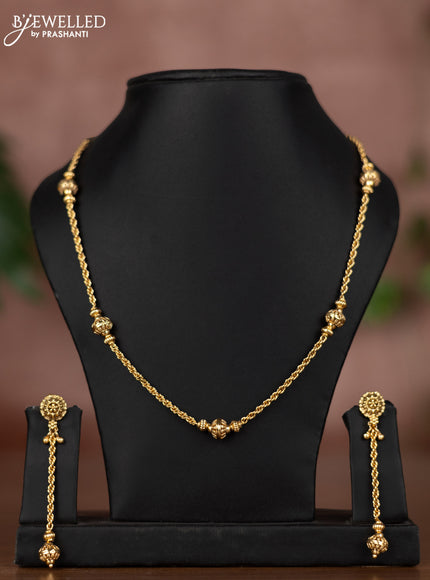 Antique chain with simple design