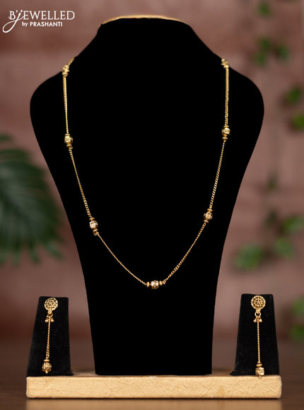 Antique chain with simple design
