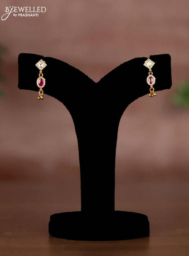 Antique chain with kemp & kundan stones and golden beads hangings
