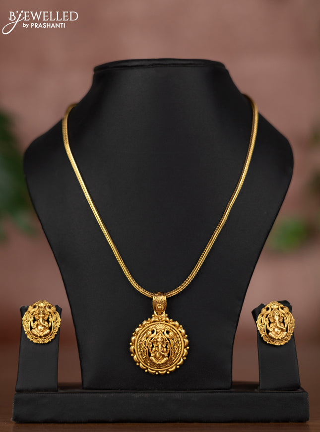 Antique chain with ganesha pendant