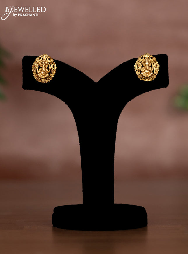 Antique chain with ganesha pendant
