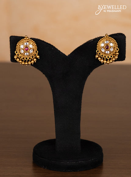 Antique ring type choker with kemp & kundan stones and golden beads hangings