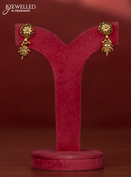 Antique necklace with round golden beads model