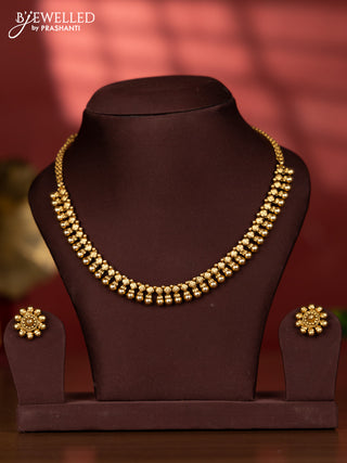 Antique necklace with floral design in fully gold plating