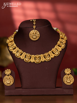 Antique necklace lakshmi design throughtout the neckline