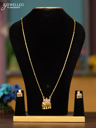 Antique chain with elephant design pendant in patel pink stones