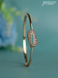 Rose gold bracelet with cz stones