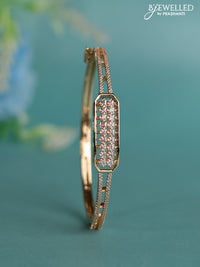 Rose gold bracelet with cz stones