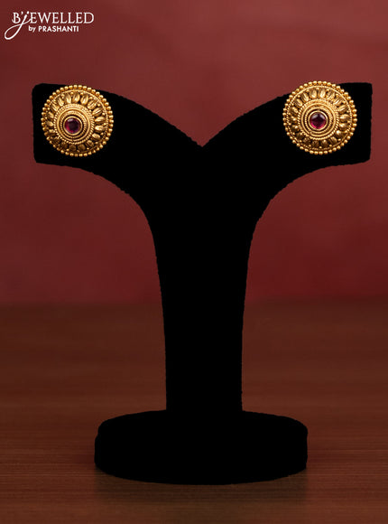 Antique beaded necklace with kemp stones pendant