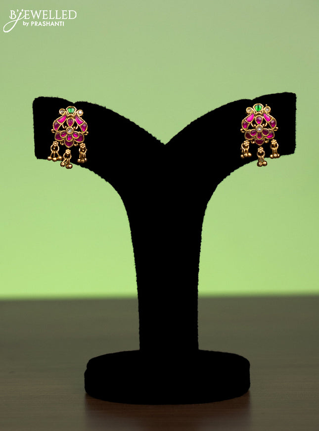 Jadau mugappu chain peacock design with jadau kundan stones and golden beads hangings