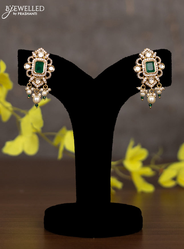 Pearl necklace with emerald & cz kundan stones and pearl hangings