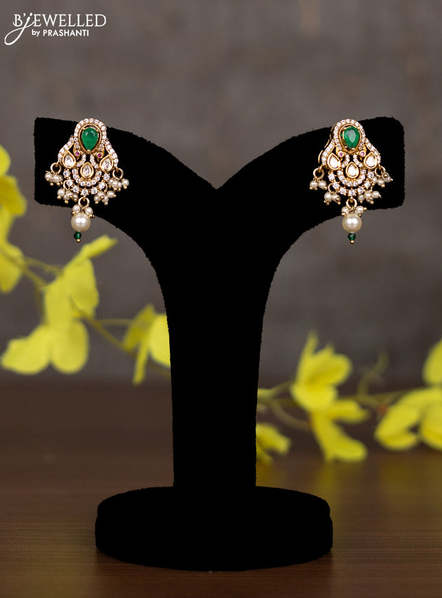 Pearl necklace with emerald & cz kundan stones and pearl hangings