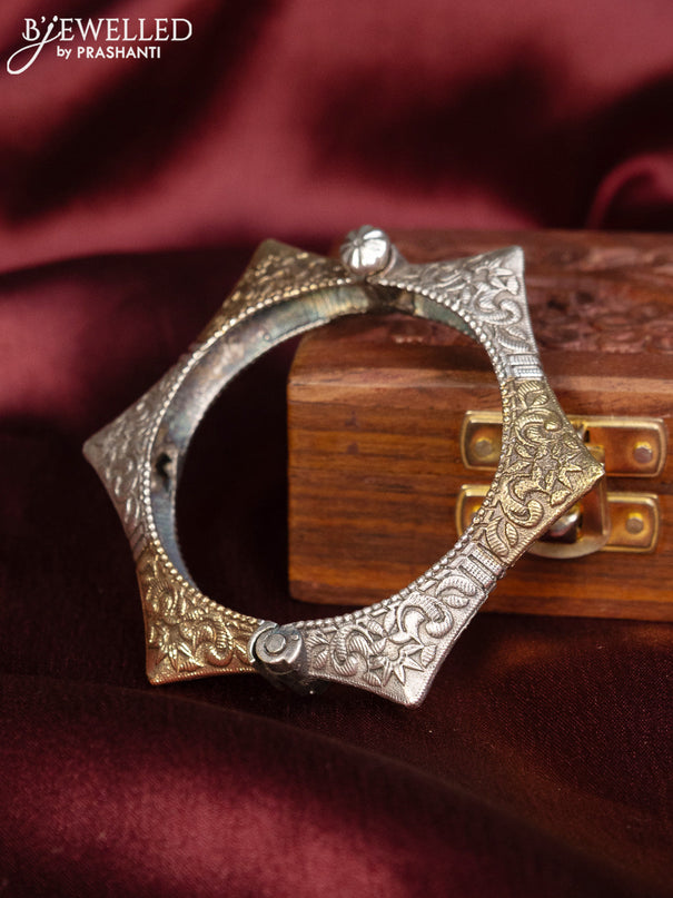 Oxidised bangle with kada type