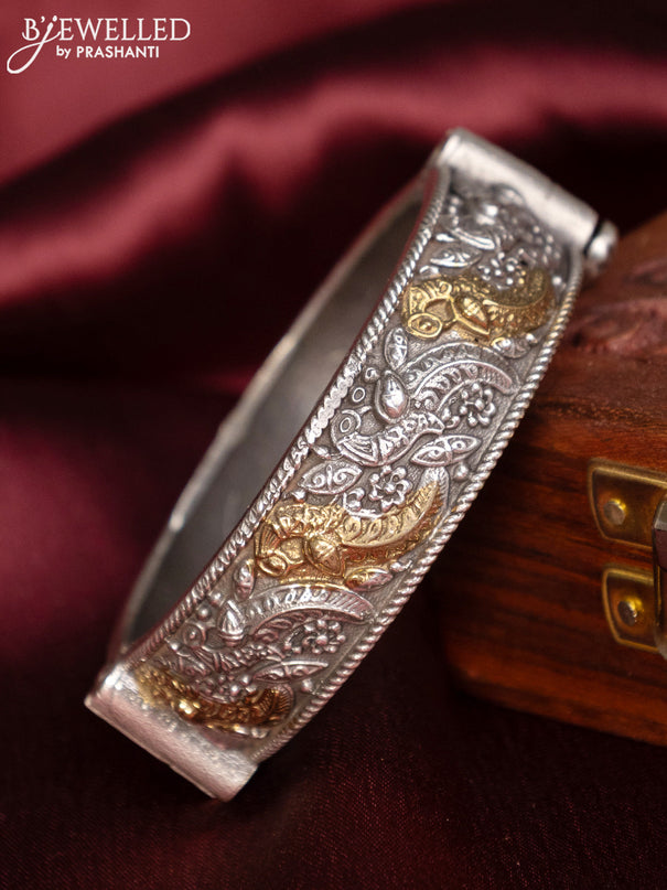 Oxidised bangle with kada type