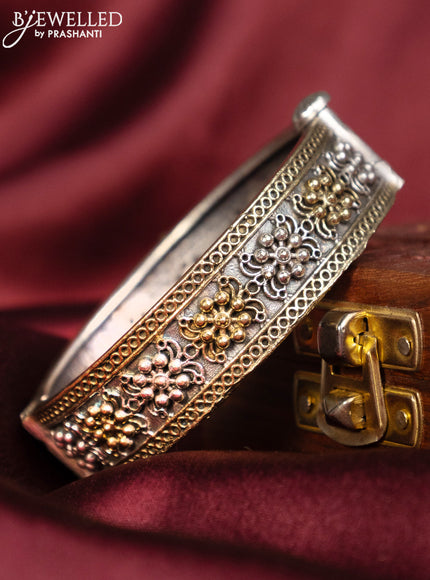 Oxidised bangle with kada type