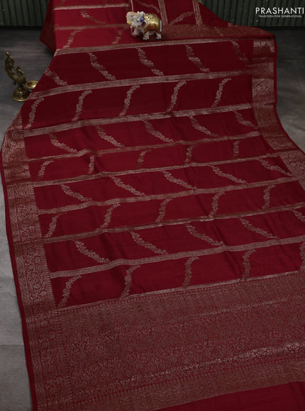 Banarasi semi matka silk saree red with allover thread & zari weaves and woven border