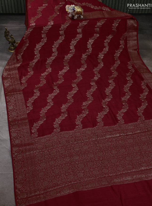 Banarasi semi matka silk saree kumkum red with allover thread & zari weaves and woven border