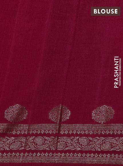 Banarasi semi matka silk saree pink with allover thread & zari woven buttas and woven border