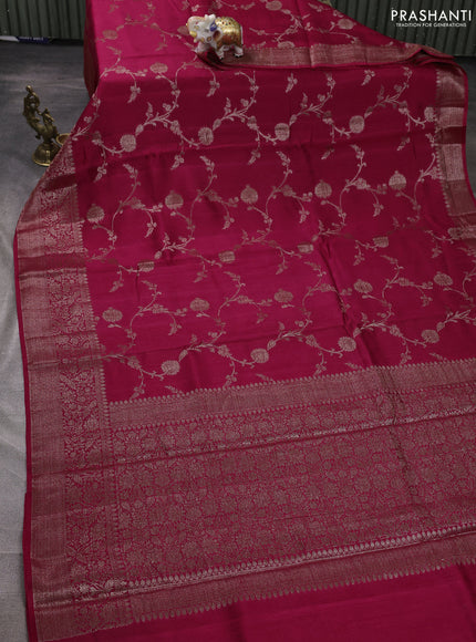 Banarasi semi matka silk saree pink with allover thread & zari weaves and woven border