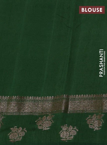 Banarasi semi matka silk saree green with allover thread & zari weaves and woven border