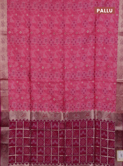Semi dupion saree peach pink and magenta pink with allover thread stripe pattern and temple design thread woven border
