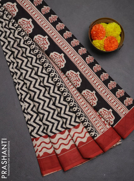 Jaipur cotton saree beige and maroon with allover zigzag prints and printed border