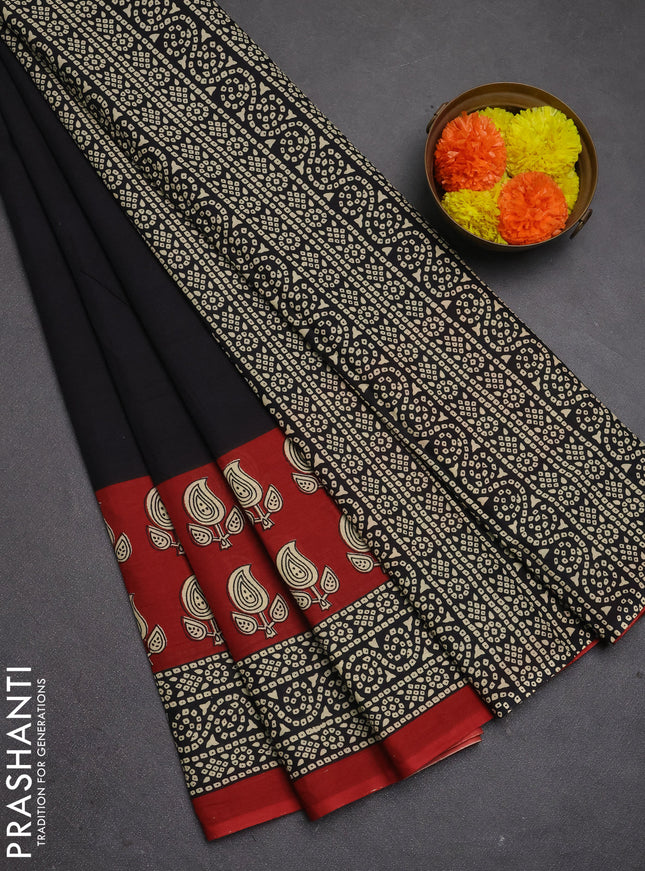 Jaipur cotton saree black and maroon with plain body and long printed border