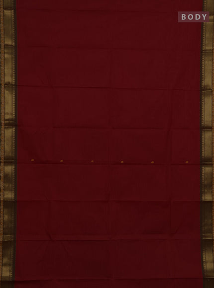 Chettinad cotton saree red and mehendi green with thread woven buttas and zari woven border