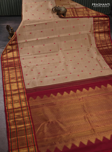 Beige & Maroon Pure kanchipuram silk saree Korvai Border
