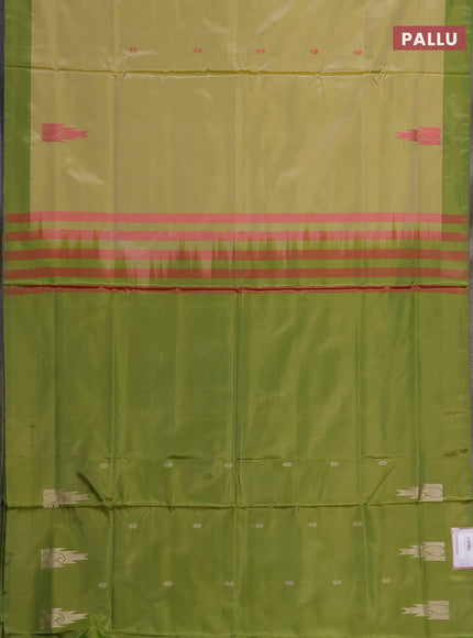 Banana pith saree light green and green with thread woven buttas and contrast border