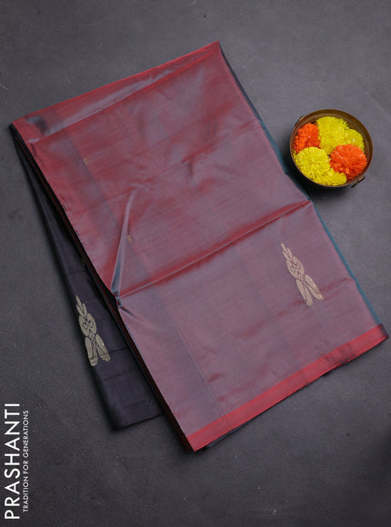 Banana pith saree dual shade of maroon and dark grey with thread woven buttas in borderless style
