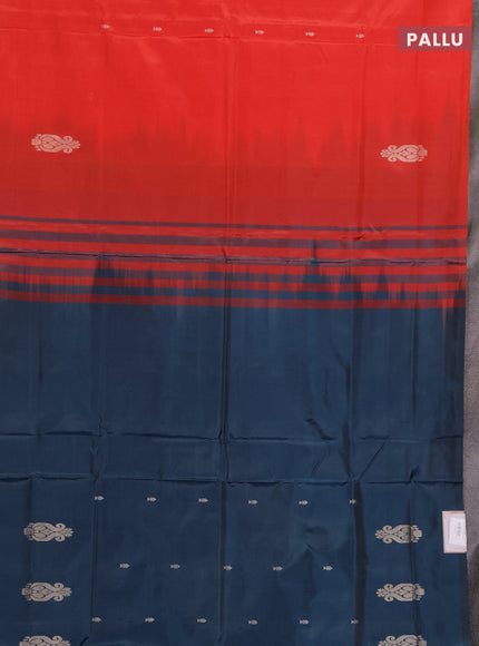 Banana pith saree red and peacock green with thread woven buttas in borderless style