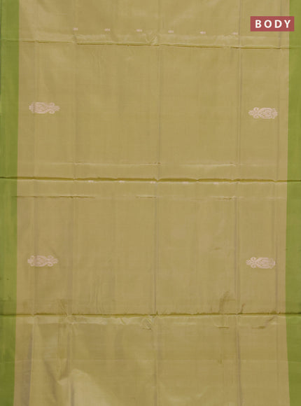 Banana pith saree elaichi green and light green with thread woven buttas and contrast border