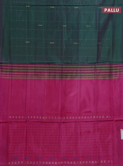 Banana pith saree dual shsade of green and pink with thread weaves pattern in borderless style