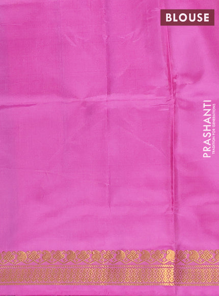 Banana pith saree grey and pink with thread woven buttas and small zari woven border
