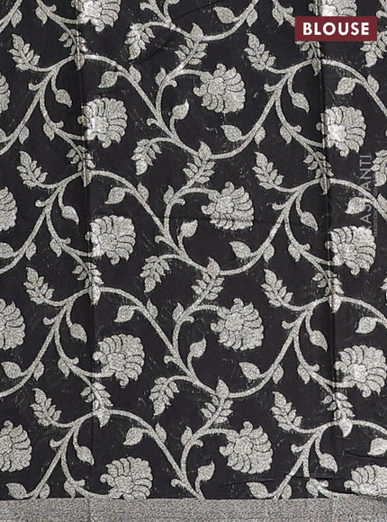 Lavender & Black Semi Mangalgiri Cotton Saree - Brocade Blouse