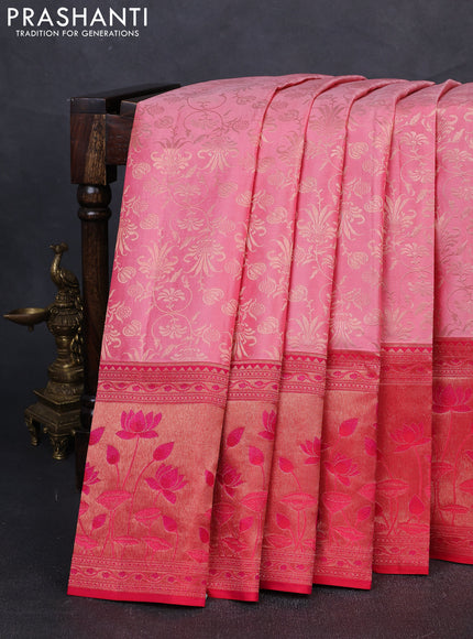 Pure kanchipuram silk saree peach shade and pink with allover zari woven brocade weaves and rich zari woven border