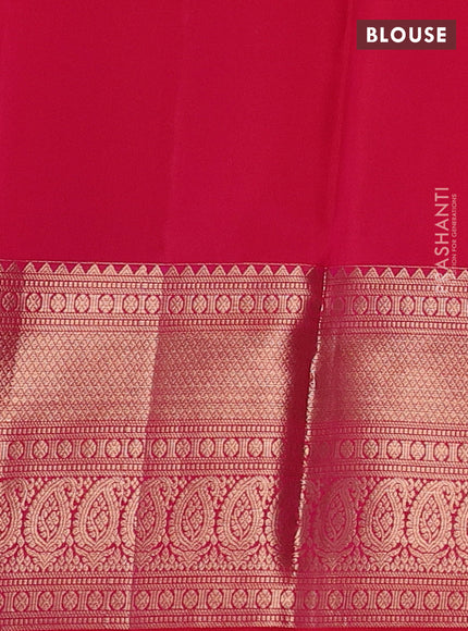 Pure kanchipuram silk saree pink with allover zari woven brocade weaves and rich zari woven border