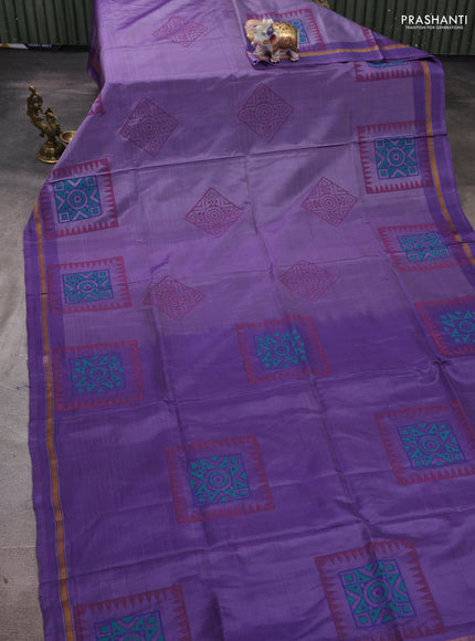 Uppada block printed silk saree pastel lavender and lavender with geometric butta prints and zari woven simple border