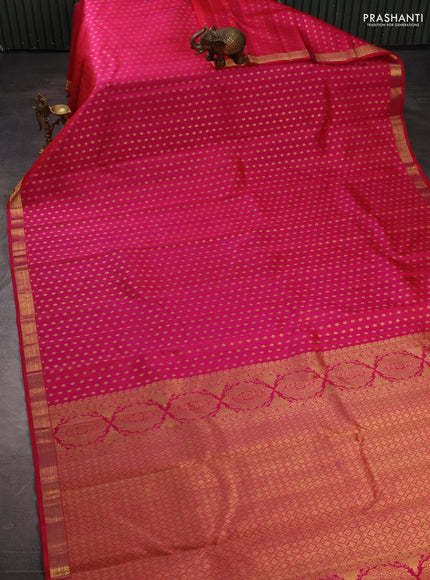 Pure kanchipuram silk saree pink with allver zari woven 1000 buttas and small zari woven border