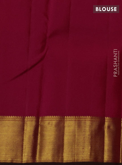 Pure kanchipuram silk saree pink and green with allover zari checked pattern and zari woven border