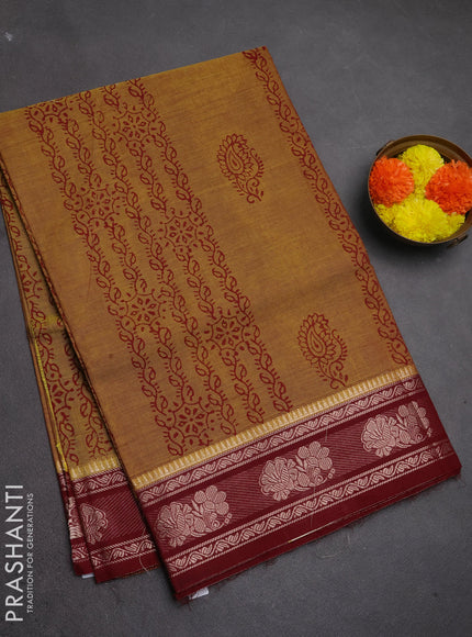 Chettinad cotton saree mehendi green and deep maroon with allover butta prints and thread woven border