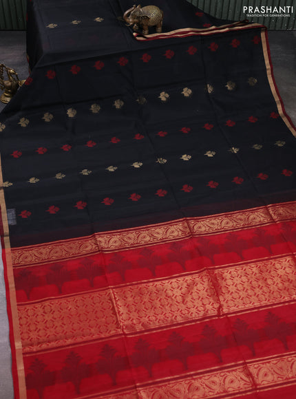 Kora silk cotton saree black and maroon with allover thread & zari woven buttas and small zari woven border